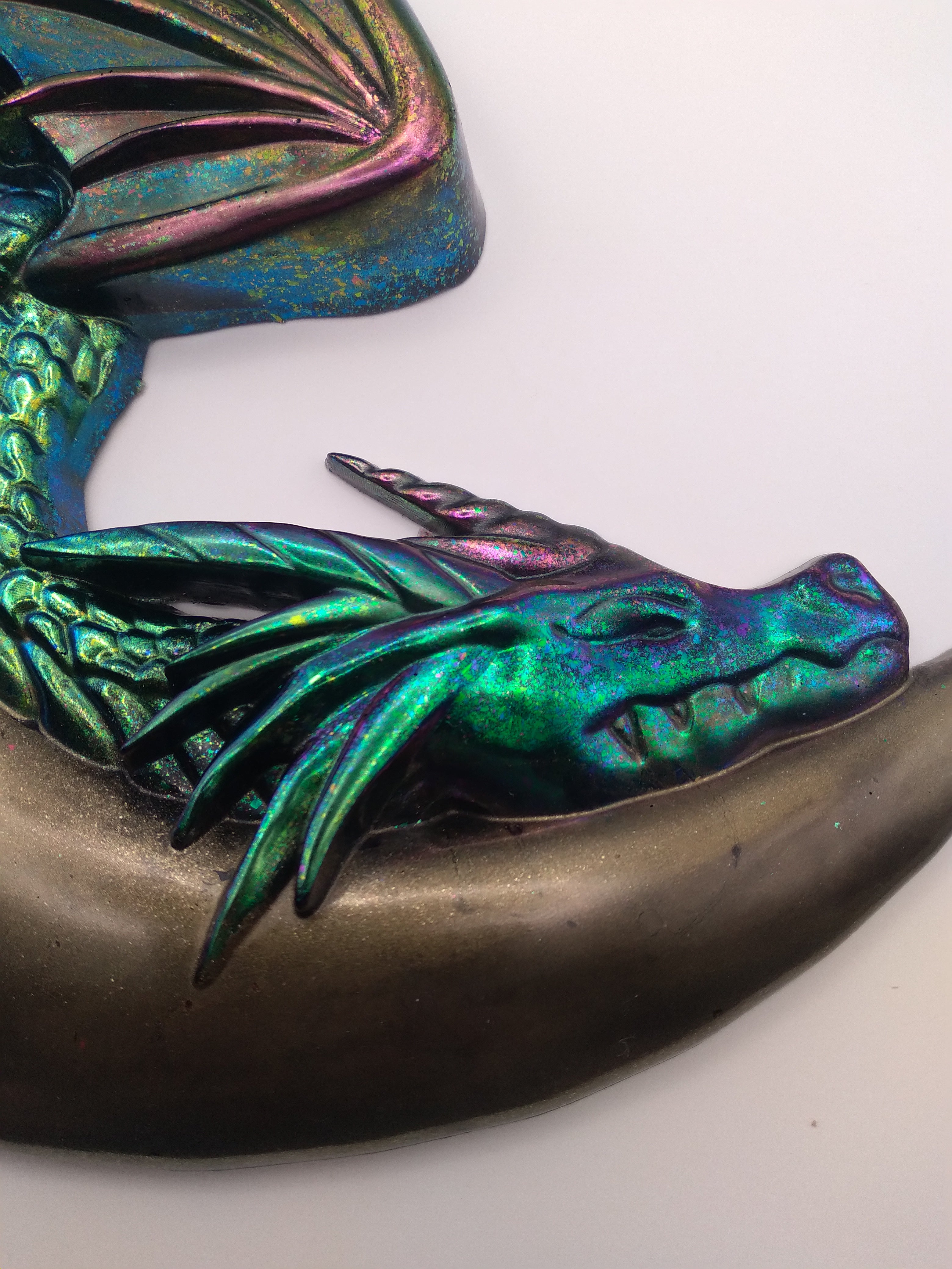 Dragon crescent moon wall decor