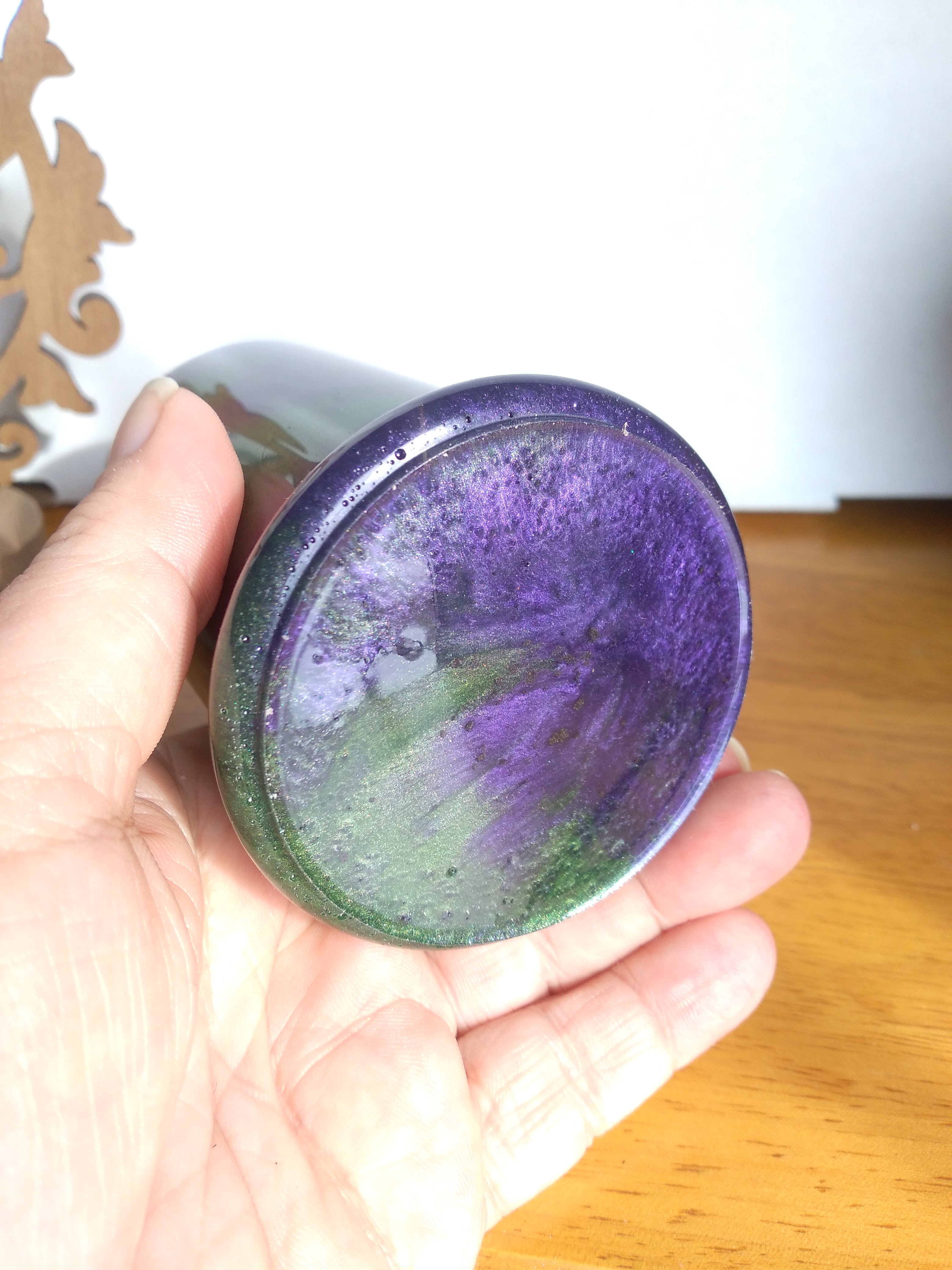 Apothecary jar in swirled green and purple