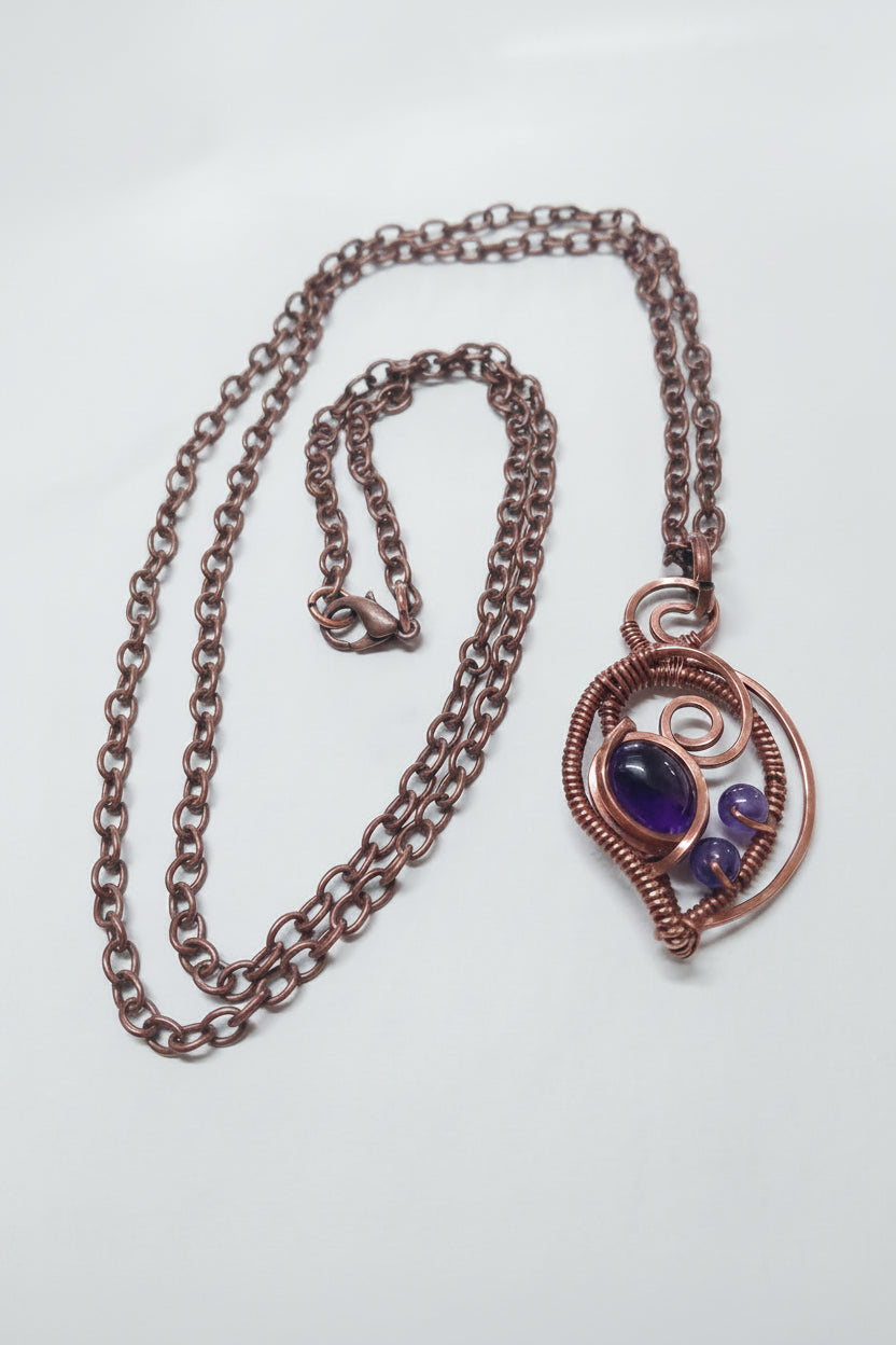 Amethyst and copper 3 stone pendant