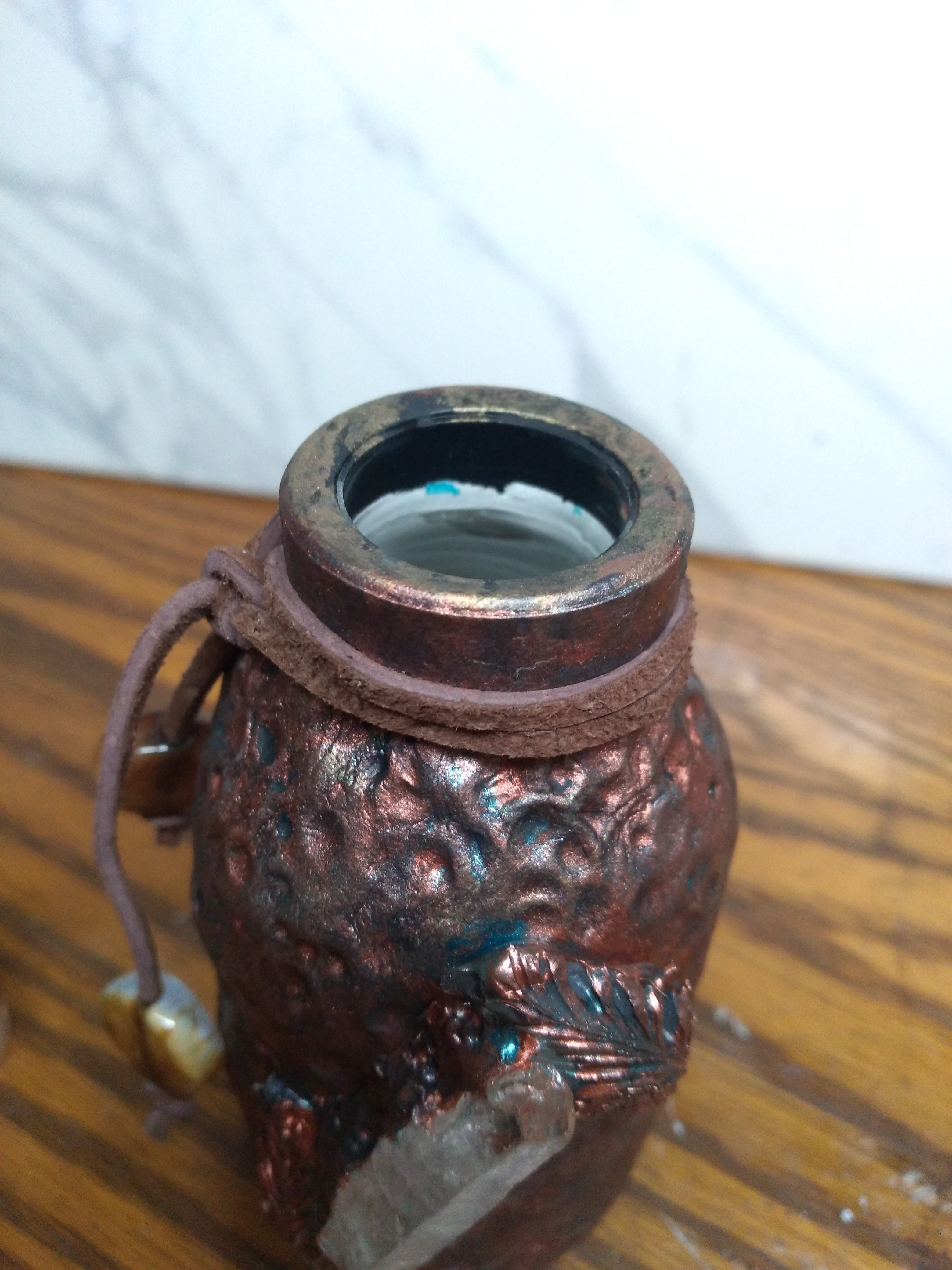 Apothecary metal look jar with cork