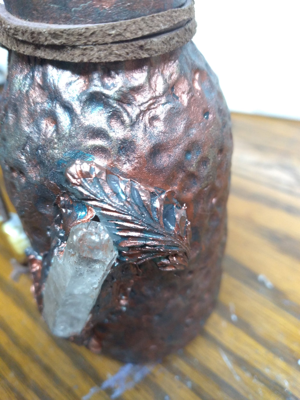 Apothecary metal look jar with cork