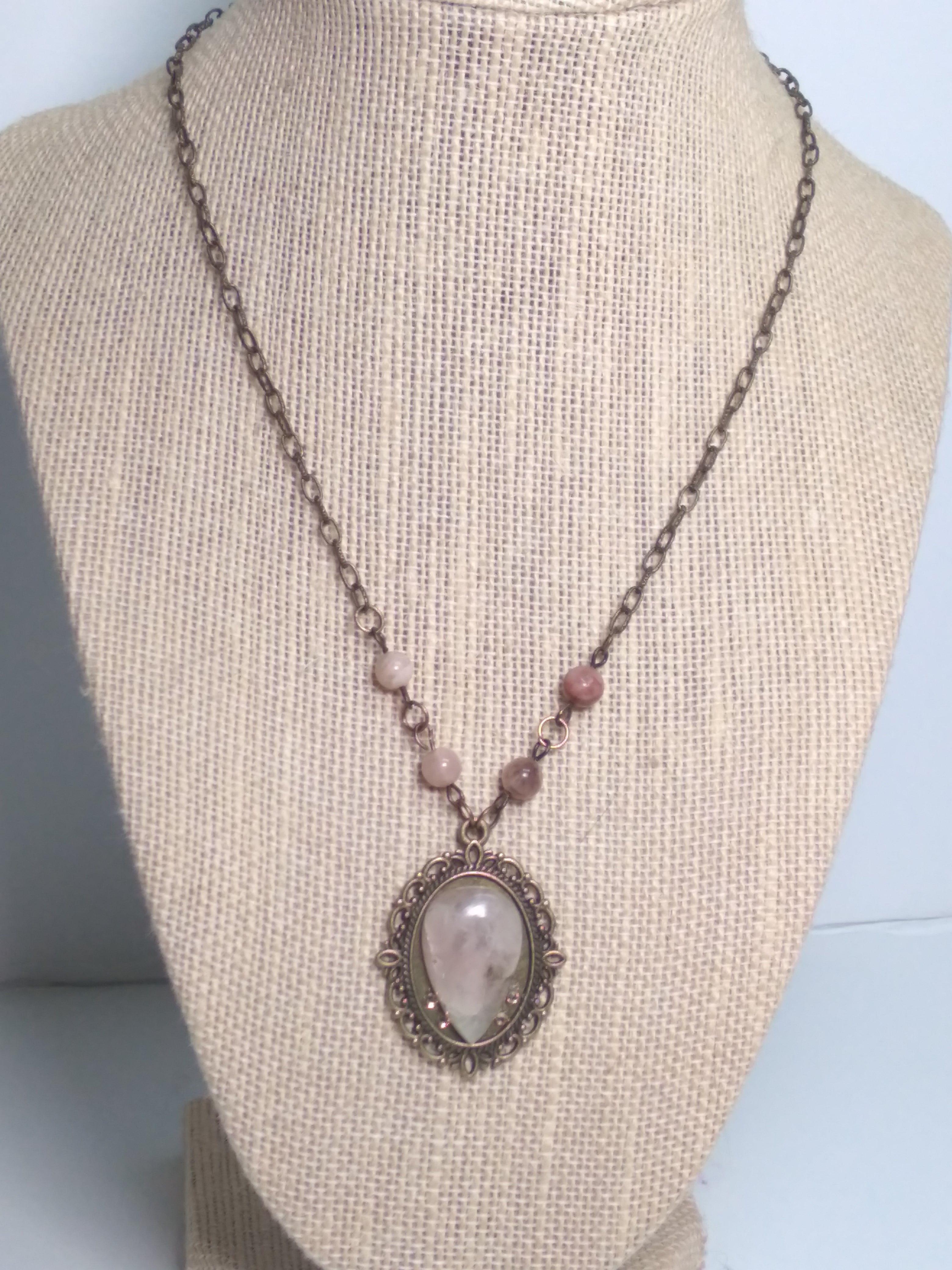 Morganite and sunstone pendant necklace