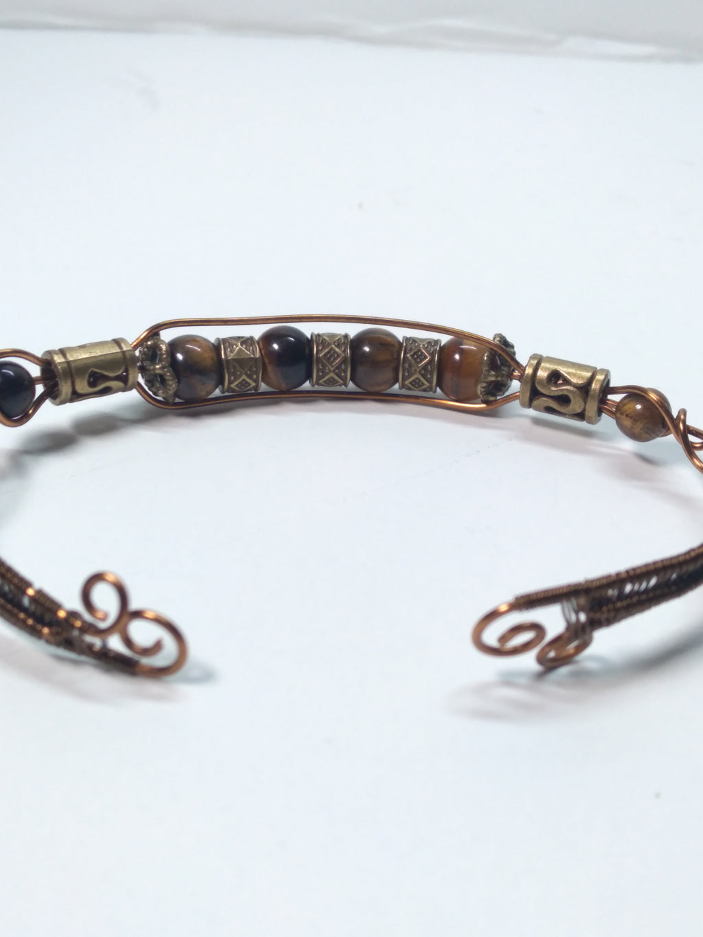 Tiger eye and metal bead wire cuff bracelet