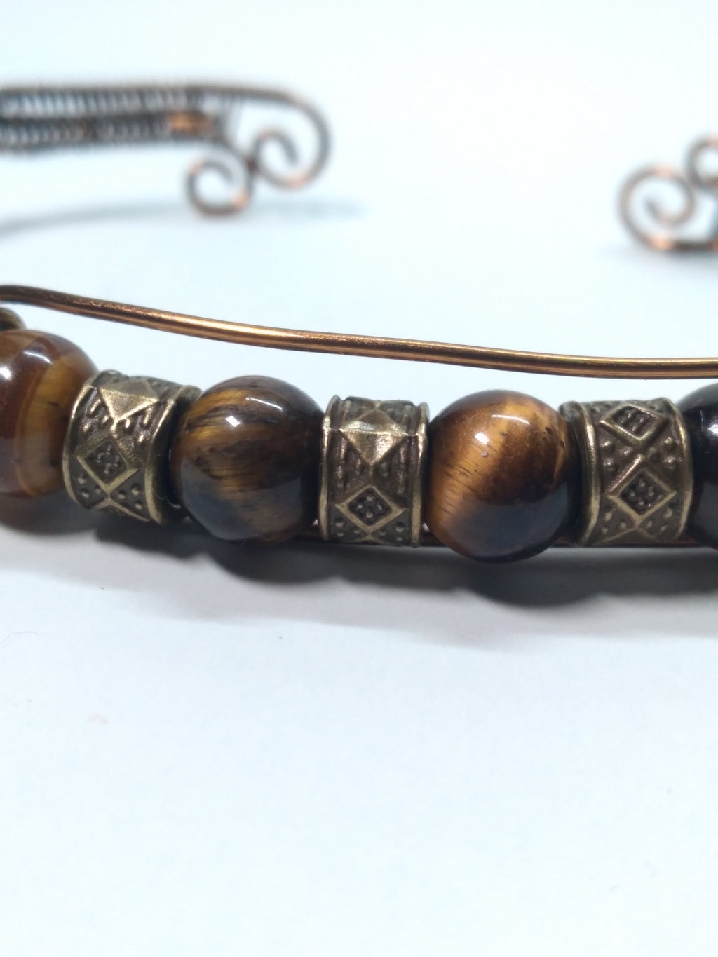 Tiger eye and metal bead wire cuff bracelet