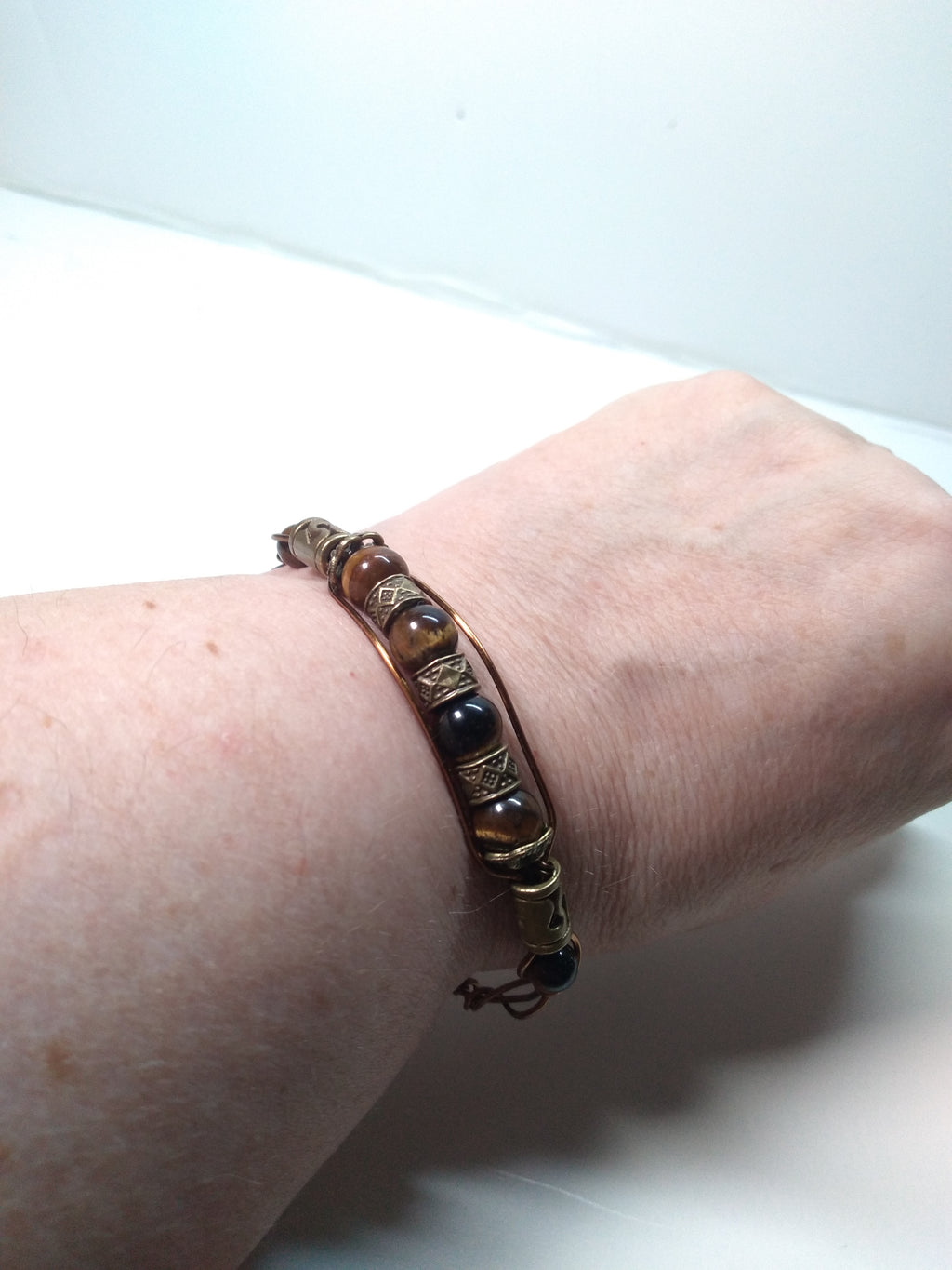 Tiger eye and metal bead wire cuff bracelet