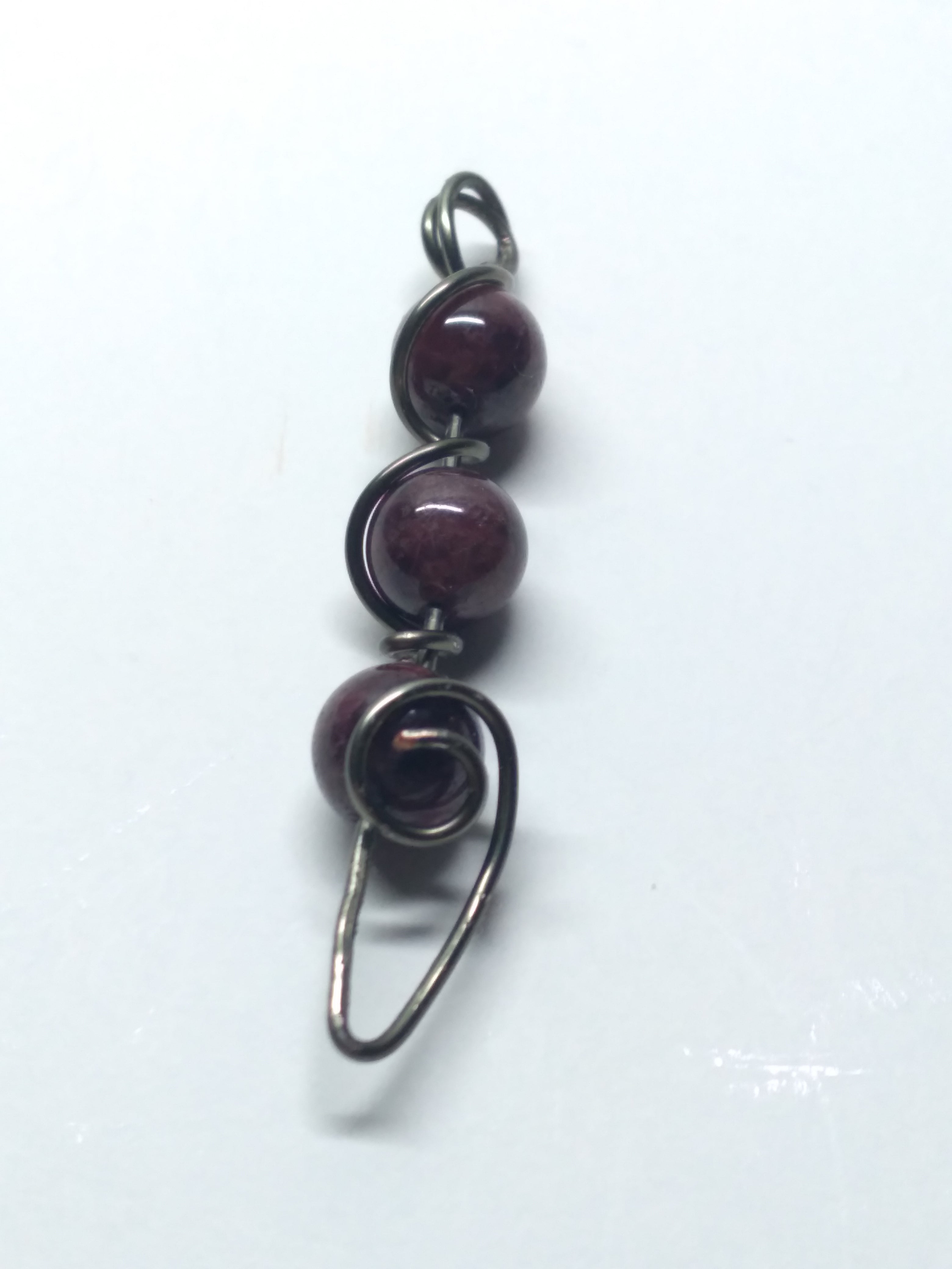Garnet 3 bead pendant necklace